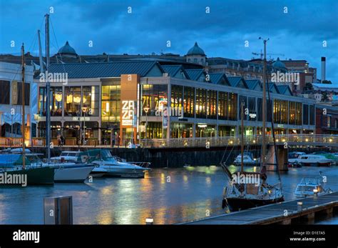 bristol harbourside bars