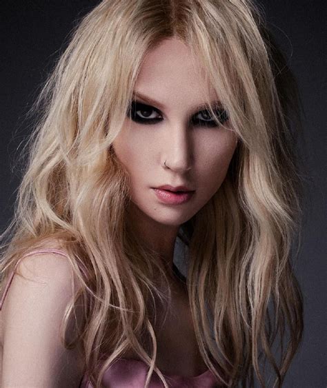 Unveiling the Mysterious World of Britney Manson: A Pop Sensation Unexplored