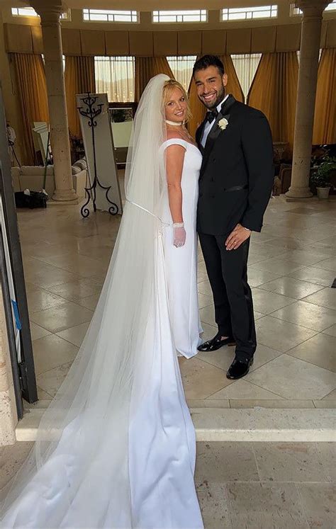 Britney And Kevin Wedding Pictures