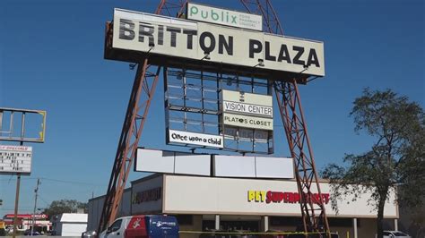 Britton S Quick Shop