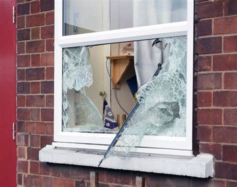 broken home window repair