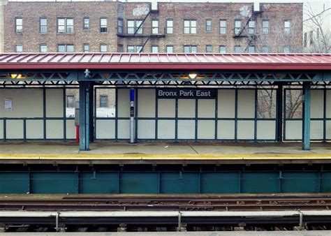 Bronx Park East Station NYC subway rickie22 Flickr