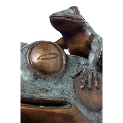 Bronze Reading Frog