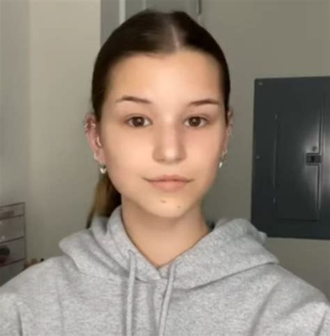brookemonk no makeup