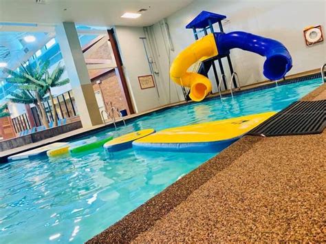 brookings sd hotels with pools
