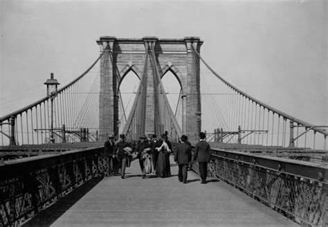 brooklyn bridge opens in new york