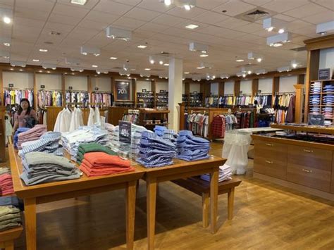 brooks brothers outlet san marcos tx