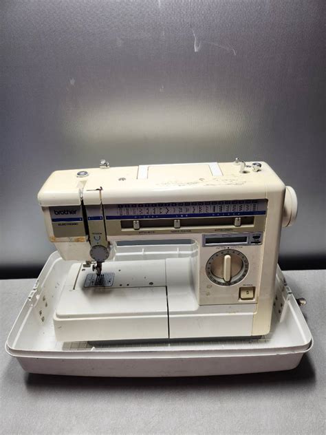 Brother Electronic Sewing Machine Vx 970