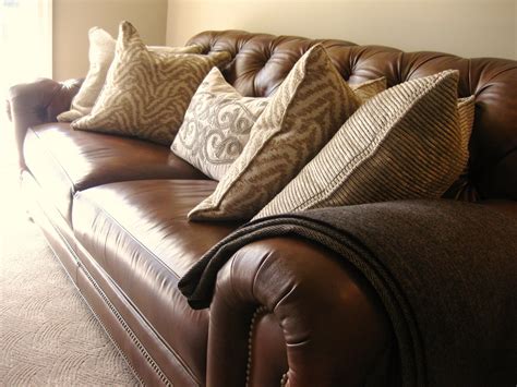 This Brown Leather Couch With Throw Pillows With Low Budget