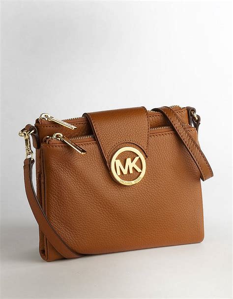 Brown Michael Kors Purse Review – A Must-Have Accessory In 2023