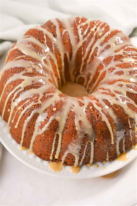 Brown Sugar Caramel Pound Cake: Two Delicious Recipes To Try