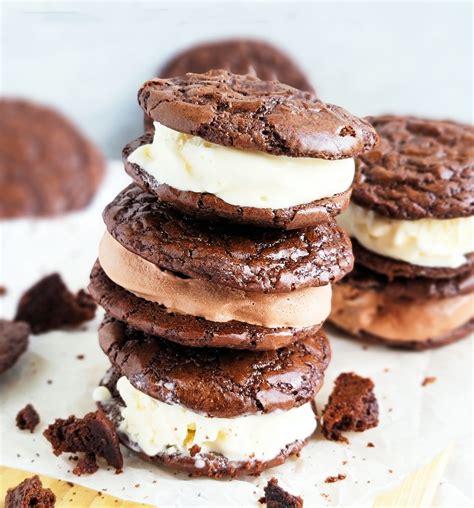 Brownie Cookie Sandwich Peanut Butter Frosting