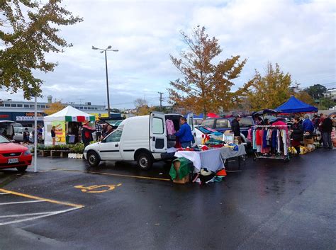 browns bay flea market