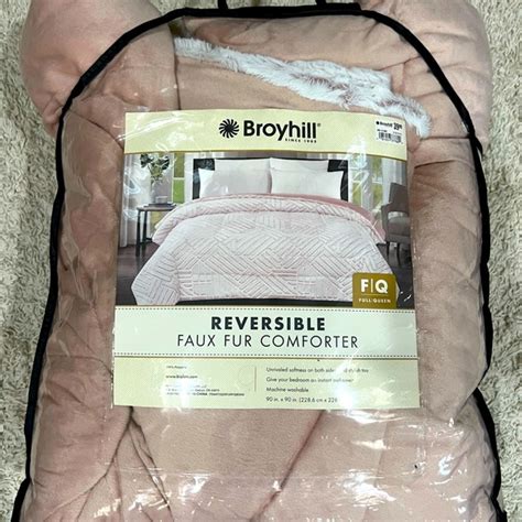 Broyhill Comforter
