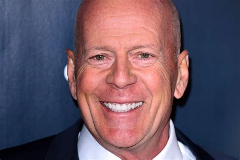 bruce willis dementia symptoms