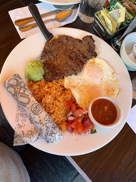 Slider Stop now offers weekend breakfast in Redondo Beach Dining