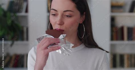 brunette satisfaction 2