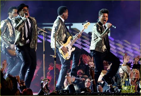 bruno mars halftime show 2014