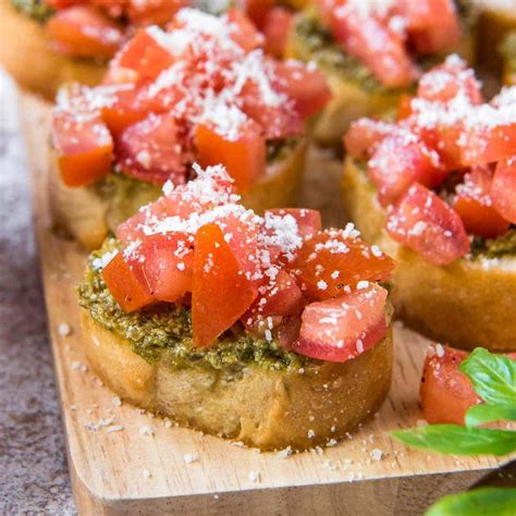 Bruschetta Toppings Pesto