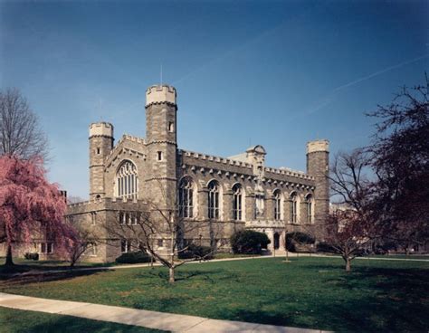 bryn mawr college library hours