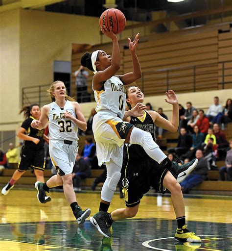 bryn mawr women's basketball