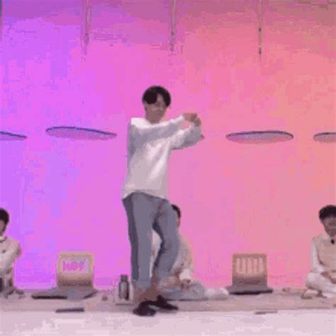 Bts Funny Dancing Videos