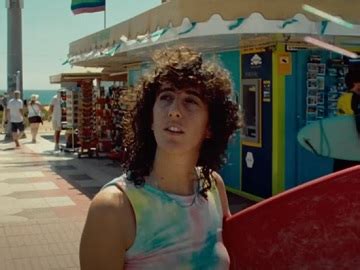 Bubbles Bubbles Bubbles Expedia Commercial