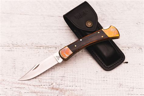 buck hunting folding knife