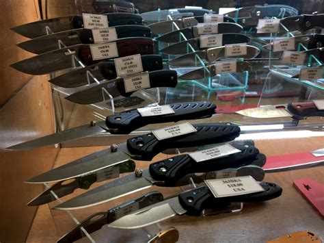 buck knife factory store