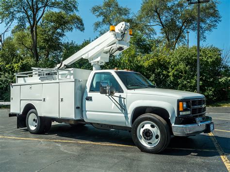 Buying Bucket Trucks For Sale By Owner In Florida