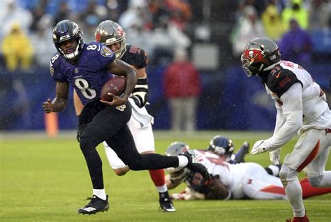 Kari Bucs v Ravens 080813 jackson1245 Flickr