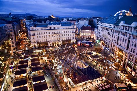 budapest christmas markets location