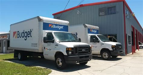 budget truck rental contact number