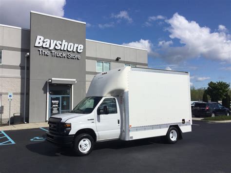 budget used box truck sales