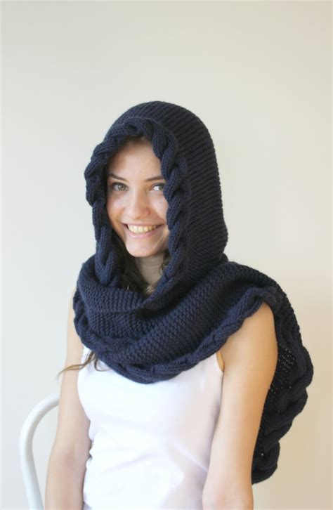 Bufandas con Capucha y Bolsillos a Crochet