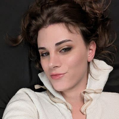 buff sofia girlfriend nude