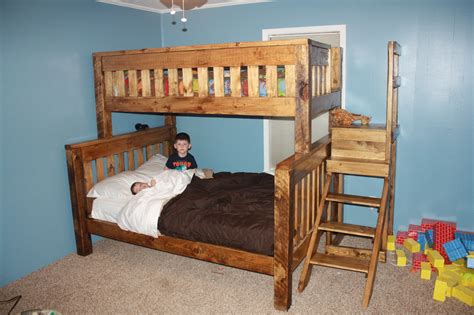 Bedroom Inspiration. Winsome Queen Bunk Bed For Space Saving Kids
