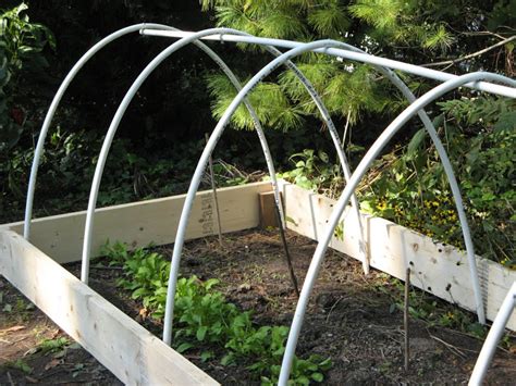build your own hoop house