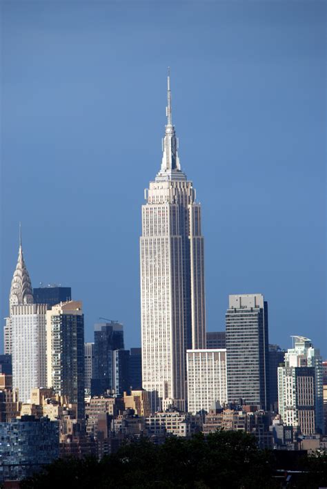 building empire state building