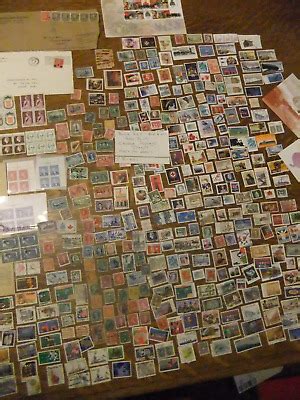 Bulk Stamps Canada