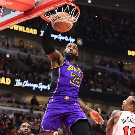 bulls vs lakers 12/20/23