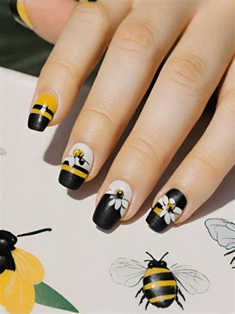 Bumble Bee Nail Ideas