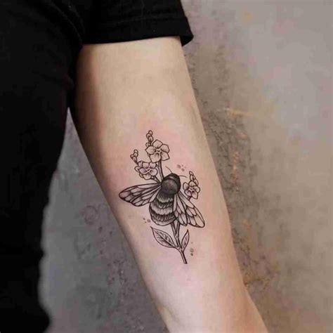 Bumblebee Bee Tattoo Designs