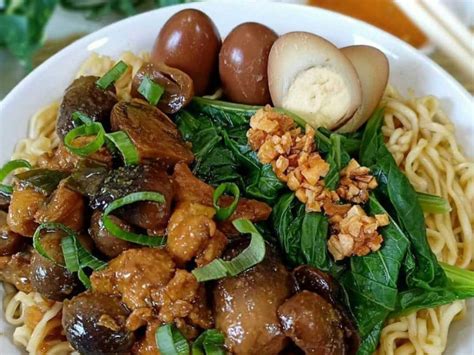 Bumbui Mie Ayam Jamur