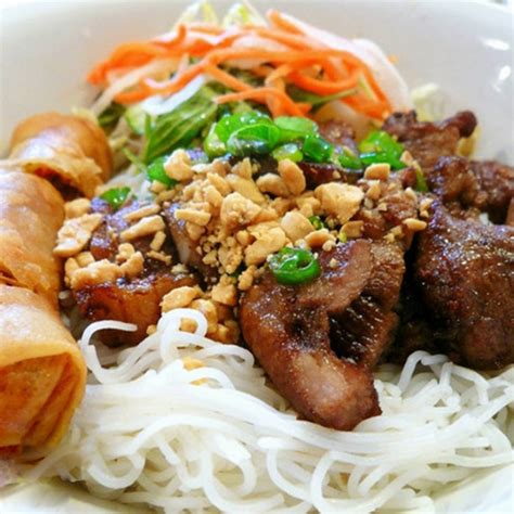 bun cha gio thit heo nuong