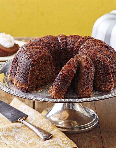 These Mini Gingerbread Bundt Cakes with Maple Glaze have