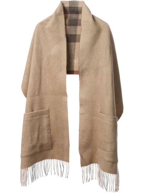 Burberry Scarf With Pockets