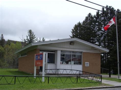 bureau de poste st faustin