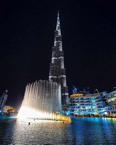 burj khalifa at night view