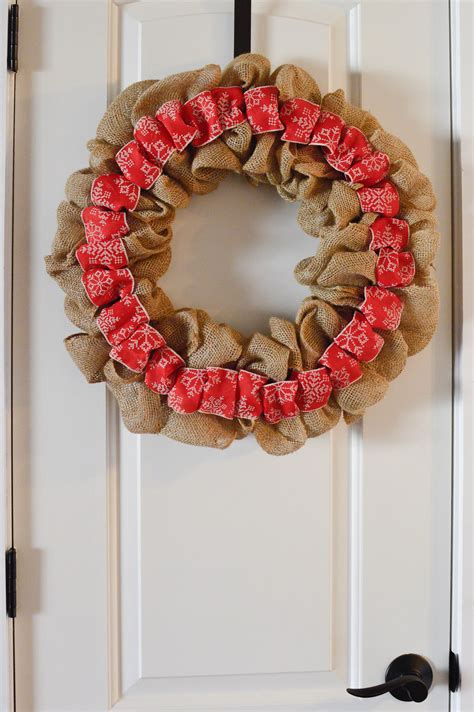 Beautiful! Burlap christmas wreath, Christmas wreaths, Burlap wreath